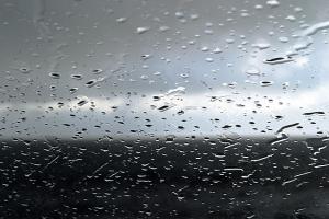 BMKG: Hujan Lokal Basahi Bandung Siang hingga Malam Hari