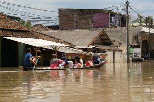 Banjir di Kecamatan Baleendah Capai 1 Meter Lebih