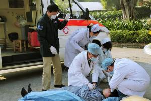 KPU Kabupaten Garut siagakan petugas medis di TPS