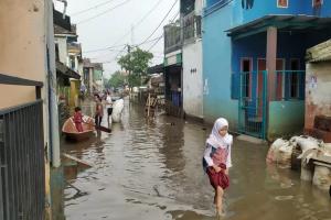 Banjir di Dayeuhkolot Mulai Surut 