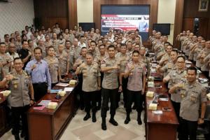 Kapolda Jabar Lantik Kapolrestabes Bandung yang Baru
