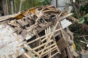 Rumah Warga Ambruk, Bupati Ciamis Bantu Perbaikan Rp20 Juta