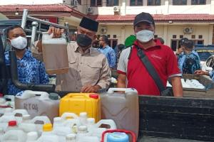 16 Ribu Liter Minyak Goreng Curah Didistribusikan di Kec. Tenggarong Kukar