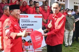 Laksanakan Program Desa Manjur, Bupati Cianjur Kunjungi Desa Sindangsari