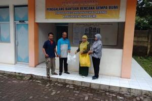 Pemkab Sukabumi Bantu Masyarakat Sukalarang yang Terdampak Gempa Cianjur