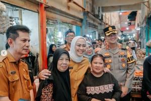 Jaga Stabilitas Harga Pangan Jelang Ramadan, Bupati Karawang Sidak Pasar Johar