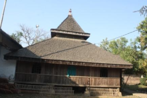 Pemkab Indramayu Alokasikan Rp200 Juta Pemugaran Masjid Kuno Bondan