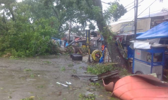 Ratusan Rumah  di Bogor Rusak Diamuk Puting Beliung