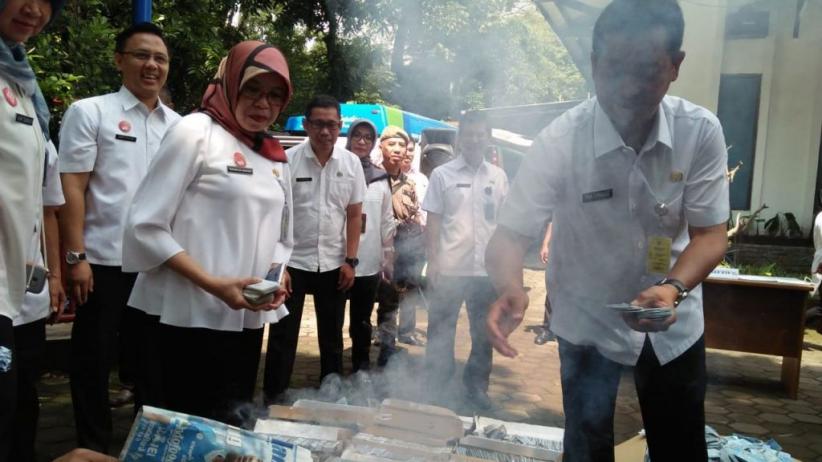 16.635 E-KTP Rusak Dimusnahkan Disdukcapil Bandung
