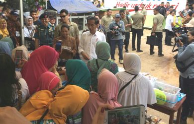 Di Bekasi, Jokowi Curhat Waktu Kecil Jadi Korban Penggusuran 