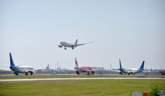 Terimbas Kenaikan Tiket Pesawat, RK: Kemenhub Harus Dengar Curhat Daerah