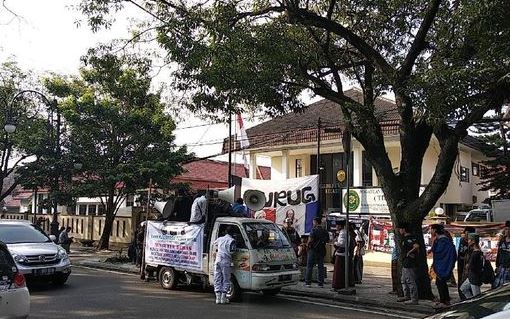 PN Bandung Dijaga Ketat Jelang Sidang Perdana Habib Bahar