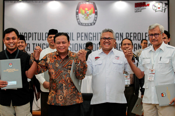 Hasil Pilpres 2019: Jokowi-Ma'ruf Menang, Saksi BPN Menolak