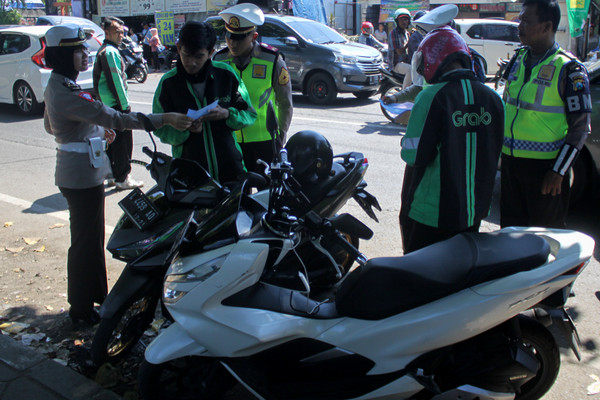 Parkir Liar di Kota Bandung, Langsung Ditilang!