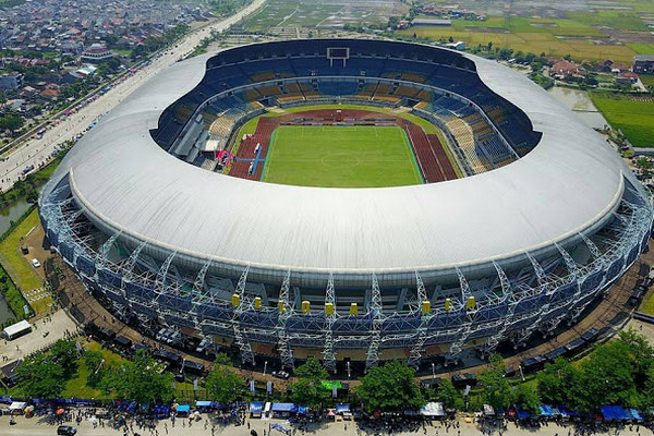 Saran Kang Emil, Stadion GBLA Diserahkan ke Pihak Ketiga