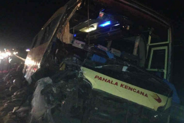 Kecelakaan di Tol Cipali, Dua Tewas