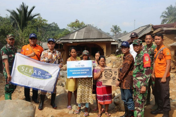 Bank BJB Salurkan Donasi Rp1,4 miliar untuk Jabar dan Banten