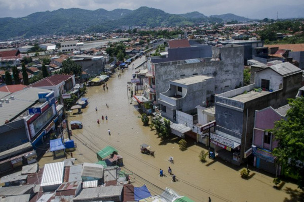 15 ribu Lebih Rumah Warga Kabupaten Bandung Terendam Banjir 