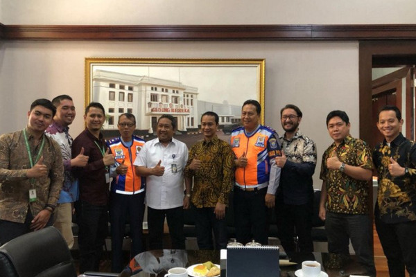 Wawali Kota Bandung: Skuter Listrik Butuh Regulasi yang Jelas