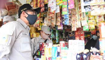 Berantas Rokok Ilegal, Pemkab Kuningan Pantau Sejumlah Pasar