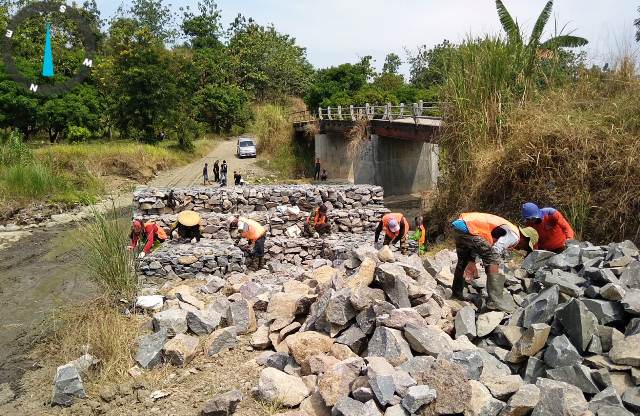 DPUPR Sumedang Perbaiki Jembatan Cisaar Landeuh dan Lanang