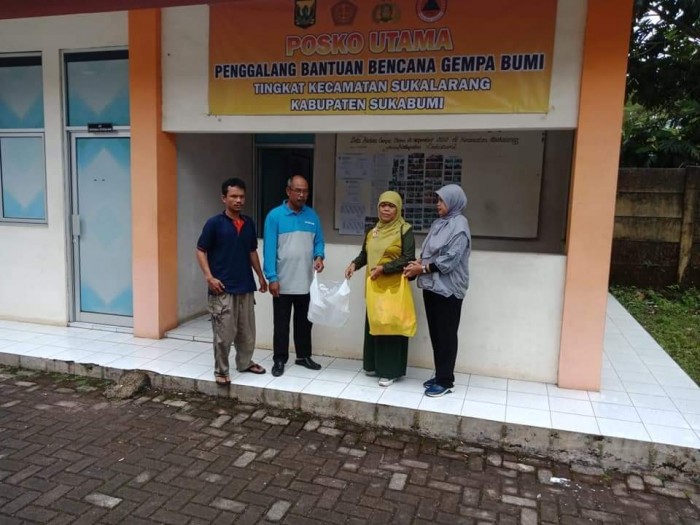 Pemkab Sukabumi Bantu Masyarakat Sukalarang yang Terdampak Gempa Cianjur