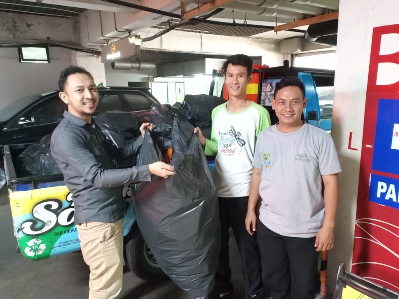 Tekan Jumlah Limbah, Pemkot Tangerang Giatkan Sedekah Sampah 